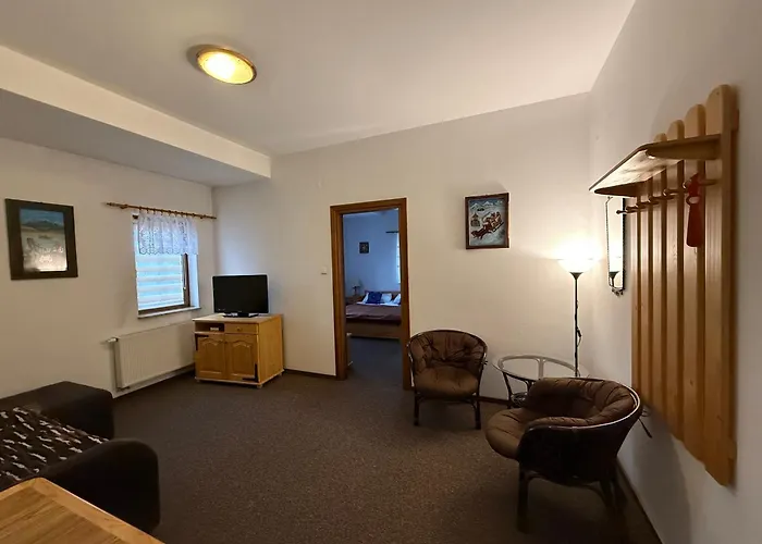 Dom Madeyski בית אירוח *